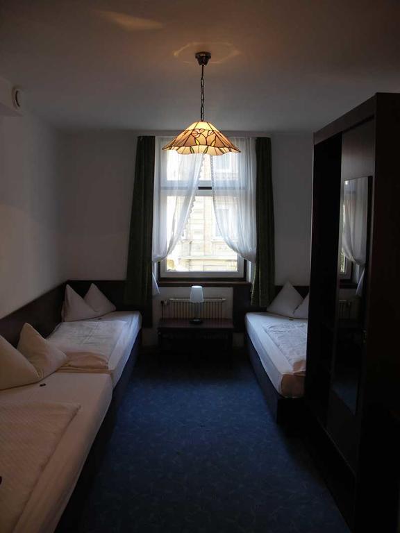 Hotel Pension Graf Констанц Экстерьер фото